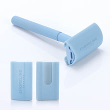 Load image into Gallery viewer, Razor protector with matching pale blue razor - Shoreline Shaving