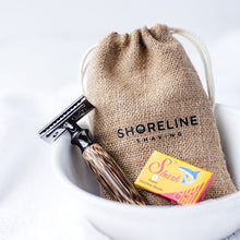 Load image into Gallery viewer, Storm Grey safety razor with a hessian travel bag and blades - Shoreline Shaving
