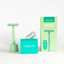 Load image into Gallery viewer, Safety razor gift set with green razor - Shoreline Shaving