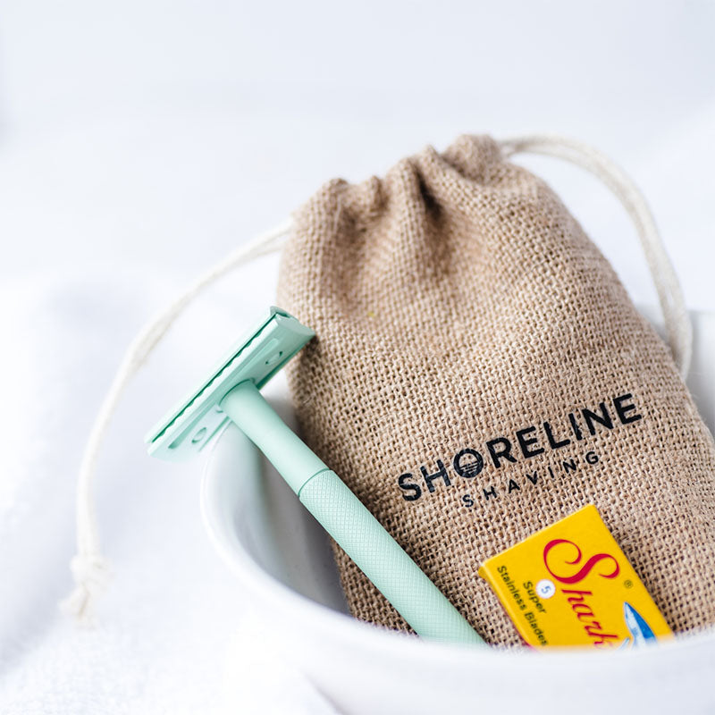Individual Razor Bagged Mint Green Safety Razor Set - Blades & Travel Bag Included