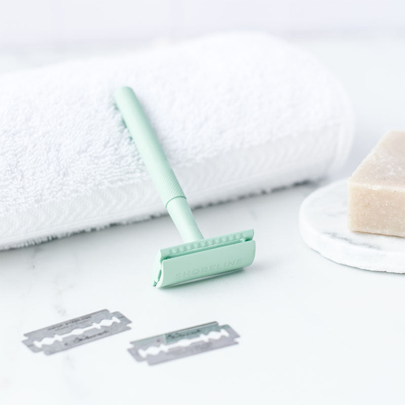 Eco Shaving Kit with Mint Green Reusable Safety Razor