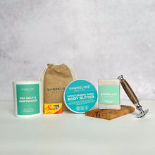 Load image into Gallery viewer, Winter pamper bundle with chrome silver bamboo razor, soy wax candle, natural moisturiser, soap dish and more shaving accessories - Shoreline Shaving
