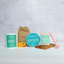Load image into Gallery viewer, Winter pamper bundle with pastel pink razor, soy wax candle, natural moisturiser, soap dish and more shaving accessories - Shoreline Shaving
